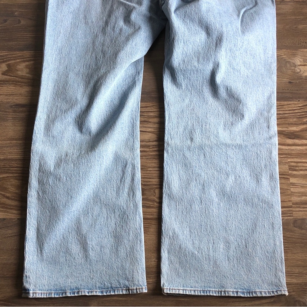 NWT Abercrombie and Fitch Curve Love 90s Relaxed Jean 35 20 Long Inseam - Picture 7 of 15